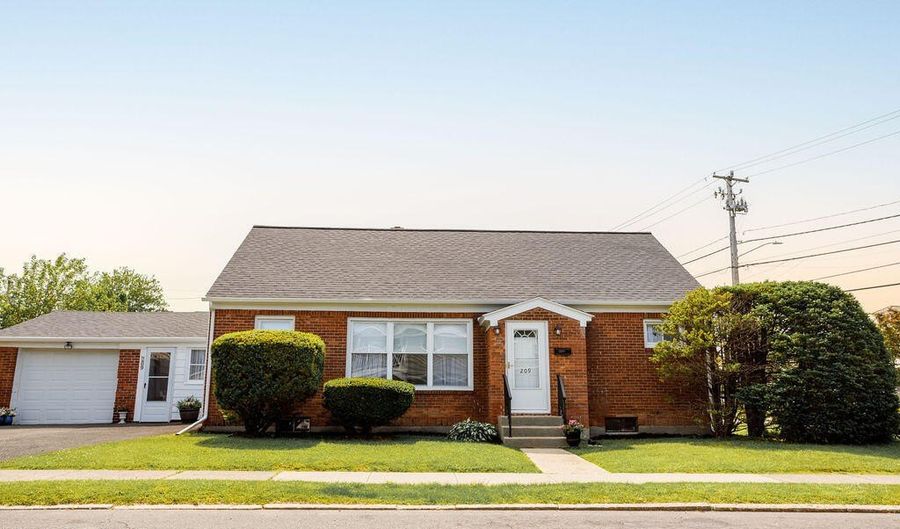 209 Whitehall Rd, Albany, NY 12209 - 4 Beds, 2 Bath