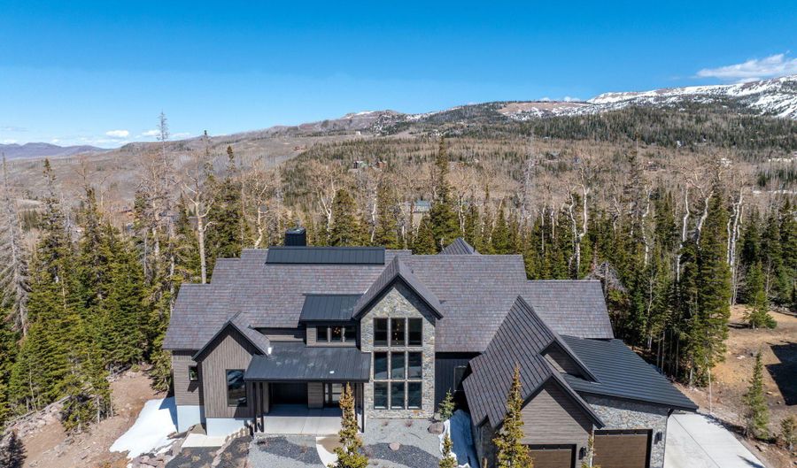 423 W Bluebell Ct, Brian Head, UT 84719 - 6 Beds, 8 Bath