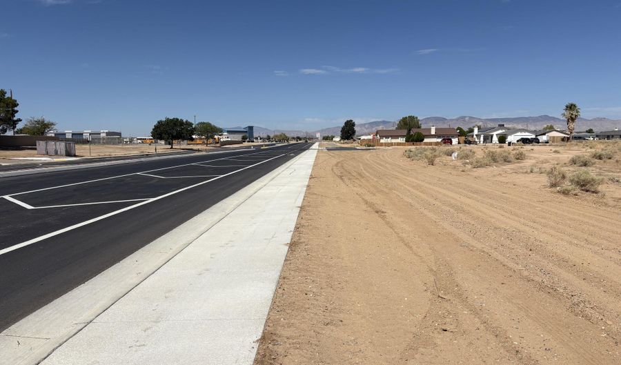 Redwood Boulevard, California City, CA 93505 - 0 Beds, 0 Bath