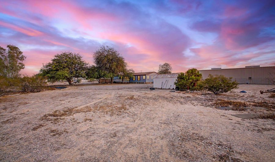 15708 W IMPALA Dr, Casa Grande, AZ 85122 - 4 Beds, 3 Bath