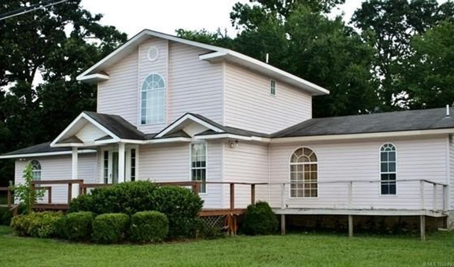 314 W Sandy Creek Rd, Atoka, OK 74525 - 4 Beds, 3 Bath