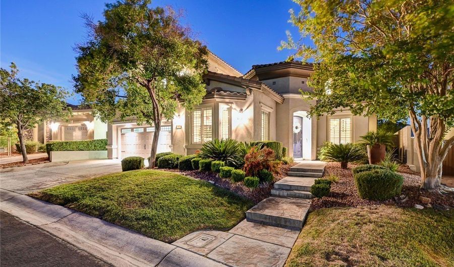 1920 Alcova Ridge Dr, Las Vegas, NV 89135 - 5 Beds, 5 Bath
