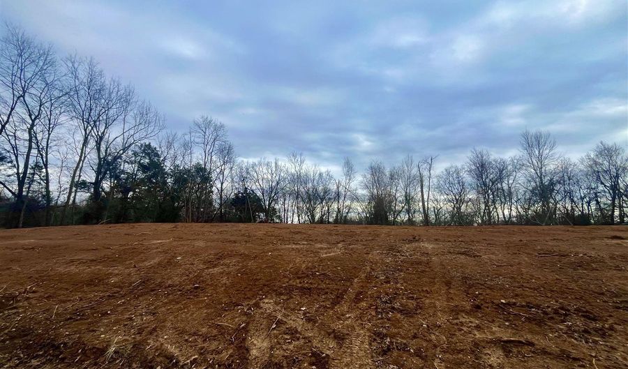 235 Peterson Ave, Auburn, KY 42206 - 0 Beds, 0 Bath