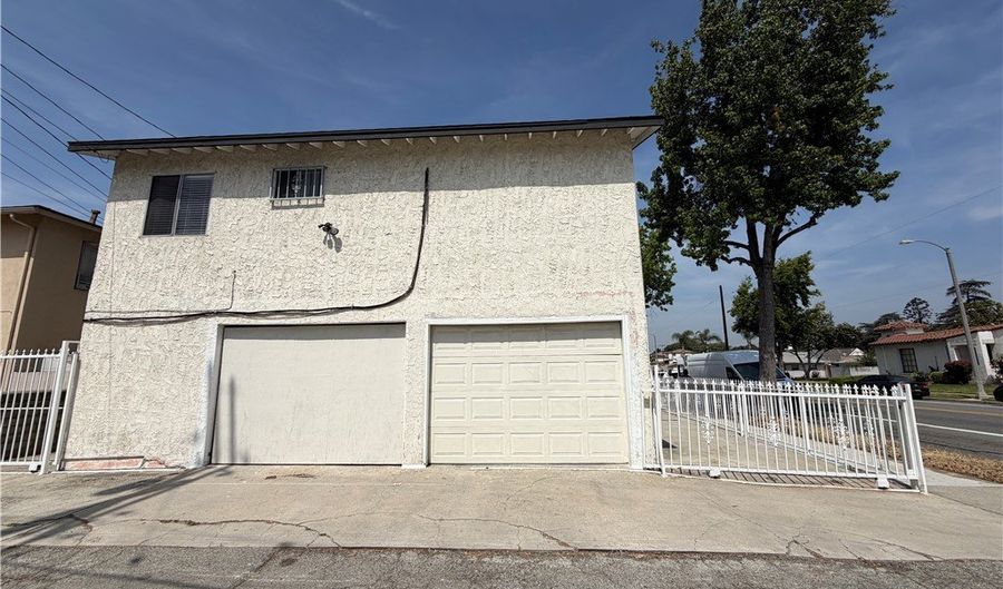 2712 W Hellman, Alhambra, CA 91803 - 4 Beds, 3 Bath