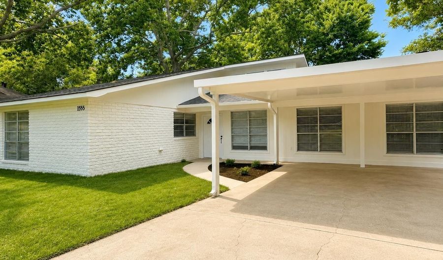 1555 Potwin Dr, Baton Rouge, LA 70810 - 3 Beds, 2 Bath
