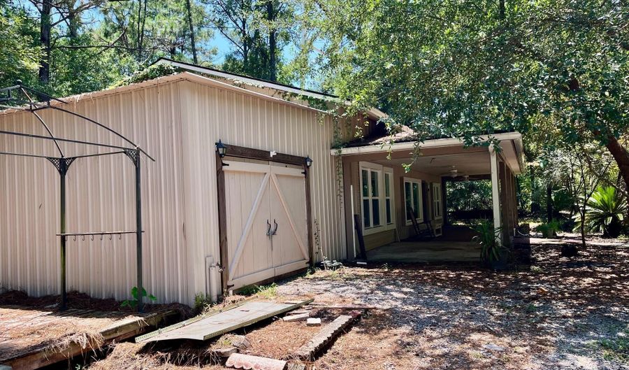 24 James F. Byrnes, Beaufort, SC 29907 - 2 Beds, 1 Bath