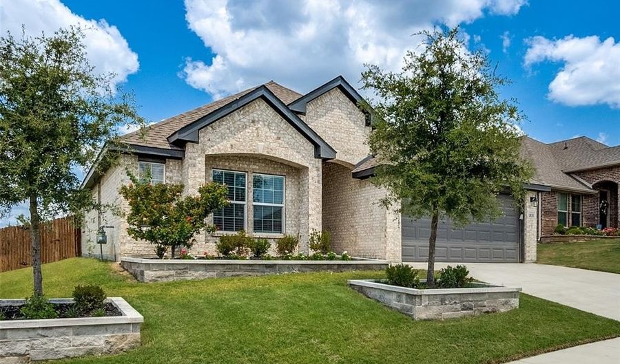 1816 Barberry Way, Weatherford, TX 76086 - 3 Beds, 2 Bath