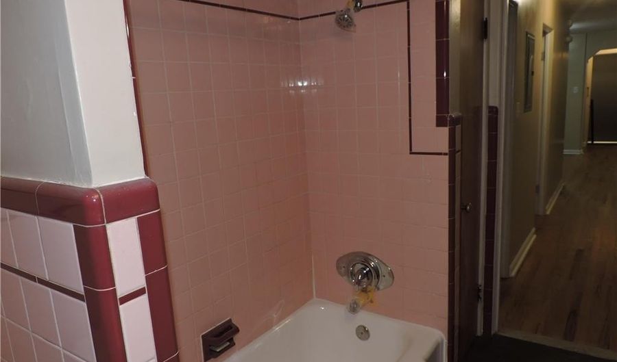 1717 W Tremont St, Allentown, PA 18104 - 2 Beds, 1 Bath