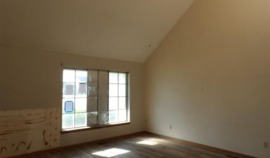 8317 NW 27th St, Bethany, OK 73008 - 5 Beds, 3 Bath