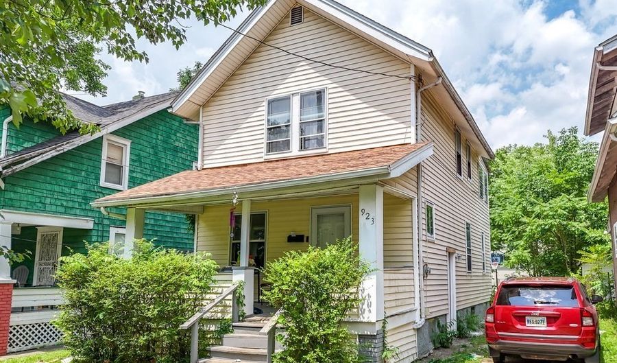 923 Lawton St, Akron, OH 44320 - 3 Beds, 1 Bath