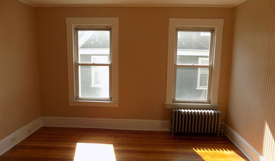 175 Goodwin St 2Nd Floor, Bristol, CT 06010 - 2 Beds, 1 Bath