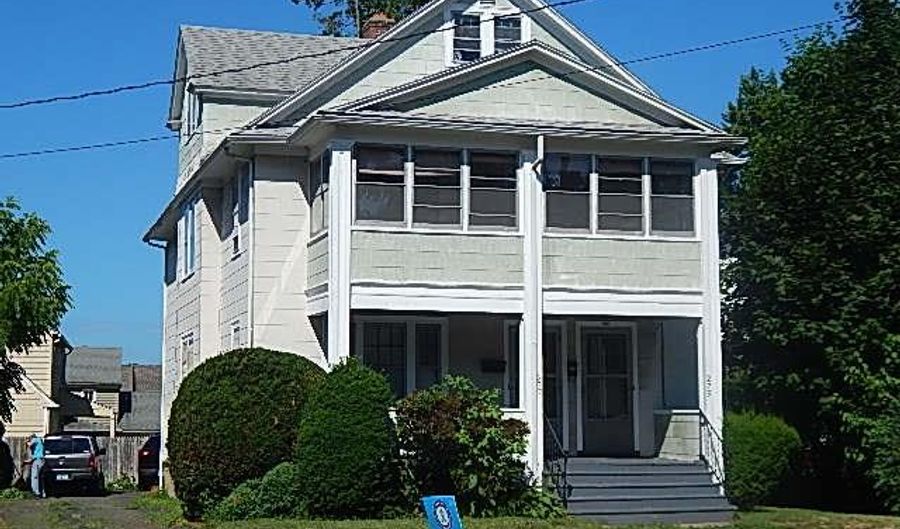 277-279 Hartford Ave, Wethersfield, CT 06109 - 6 Beds, 3 Bath