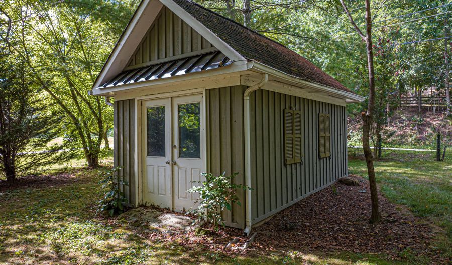 16020 Mendota Rd, Abingdon, VA 24210 - 3 Beds, 3 Bath