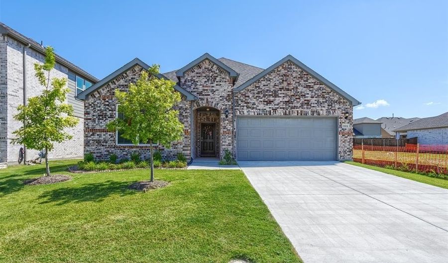 1104 Elijah Dr, Anna, TX 75409 - 3 Beds, 2 Bath