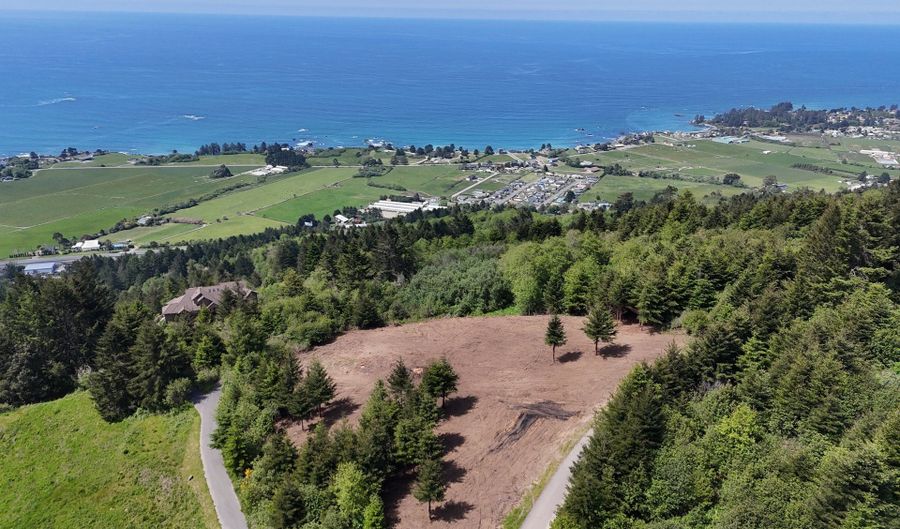 McVay Creek Rd TL310, Brookings, OR 97415 - 0 Beds, 0 Bath