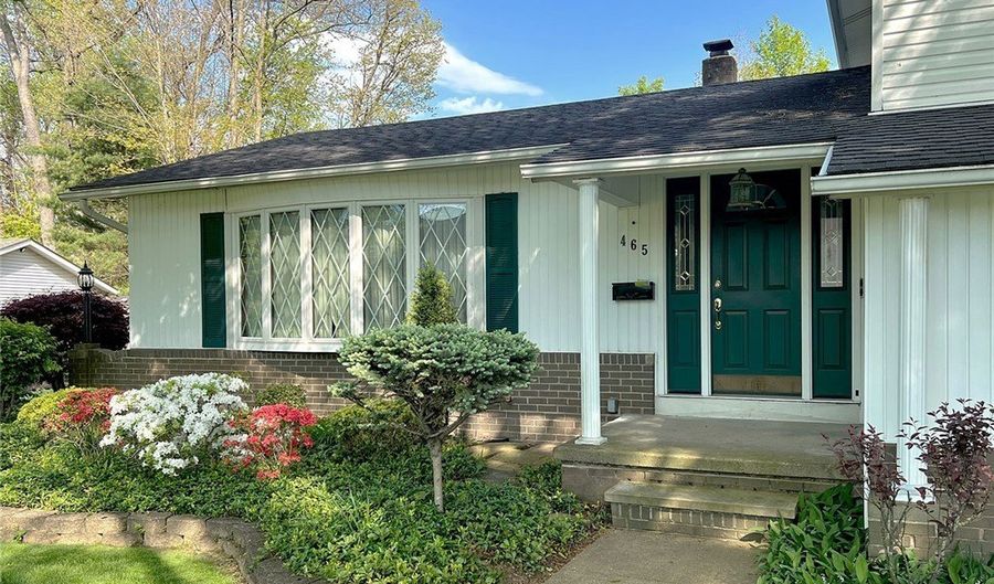 465 Kar A Bru, Amherst, OH 44001 - 3 Beds, 2 Bath