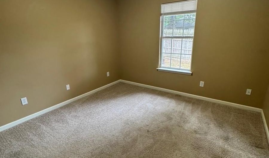 2619 Valley Forge Dr, Benton, AR 72015 - 3 Beds, 2 Bath