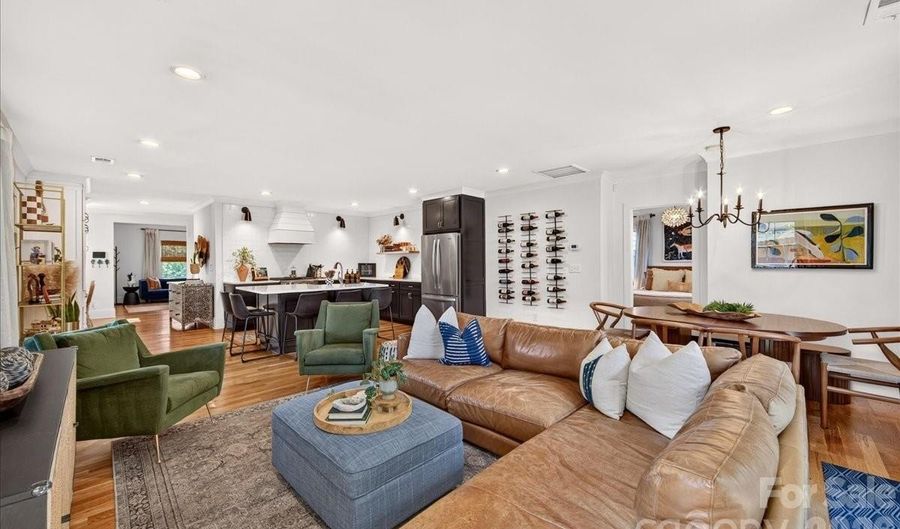 3020 Holt St, Charlotte, NC 28205 - 3 Beds, 2 Bath