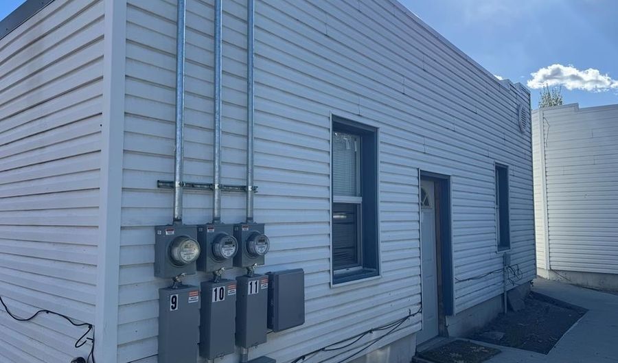 1333 Miller Ln, Burley, ID 83318 - 10 Beds, 10 Bath