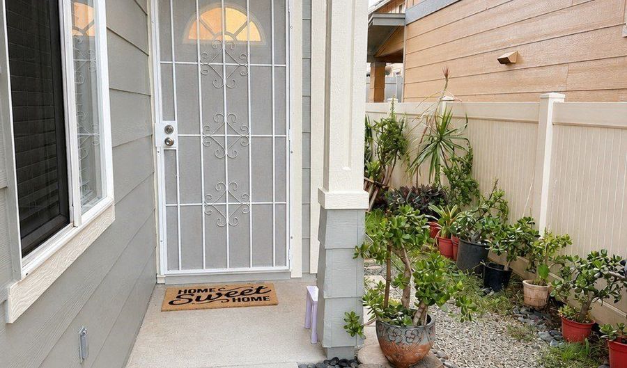 91-559 Makalea St, Ewa Beach, HI 96706 - 5 Beds, 3 Bath