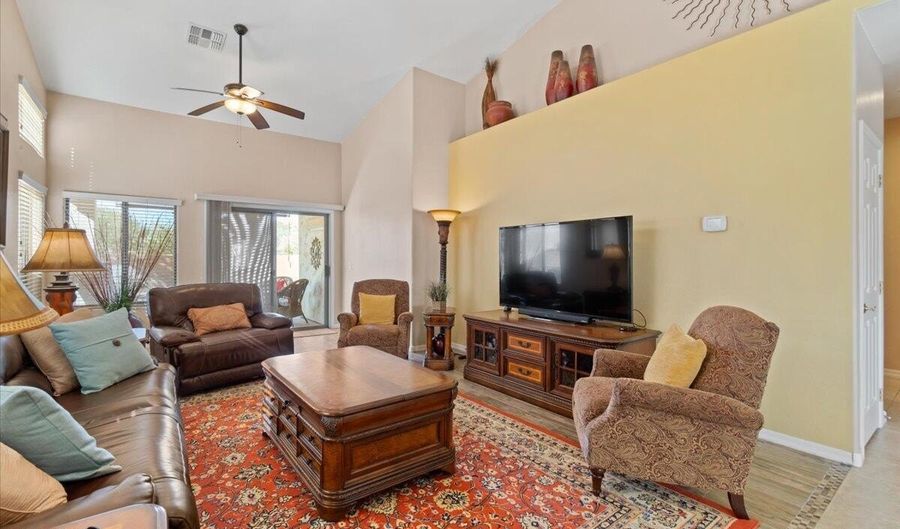 1443 N AGAVE St, Casa Grande, AZ 85122 - 2 Beds, 2 Bath