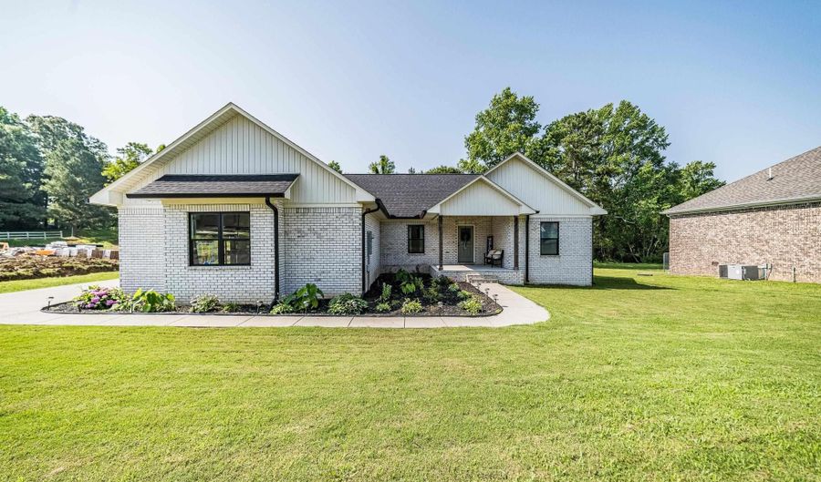 619 Crestman Dr, Arab, AL 35016 - 3 Beds, 3 Bath