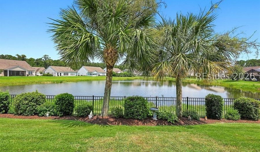 20 Heathrow Ave, Bluffton, SC 29910 - 2 Beds, 2 Bath