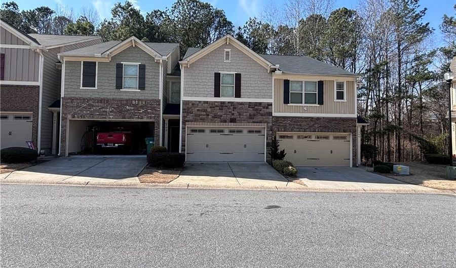 203 Townview Dr, Woodstock, GA 30189 - 3 Beds, 3 Bath