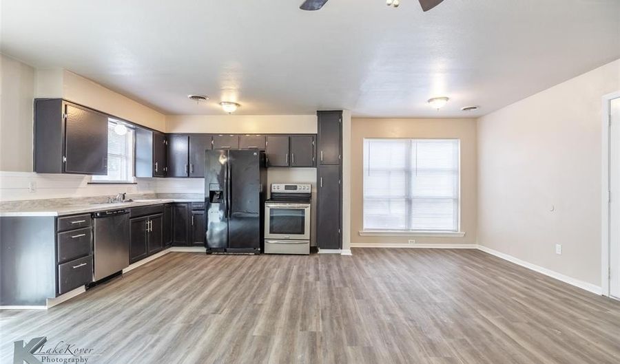 618 S San Jose, Abilene, TX 79605 - 3 Beds, 2 Bath