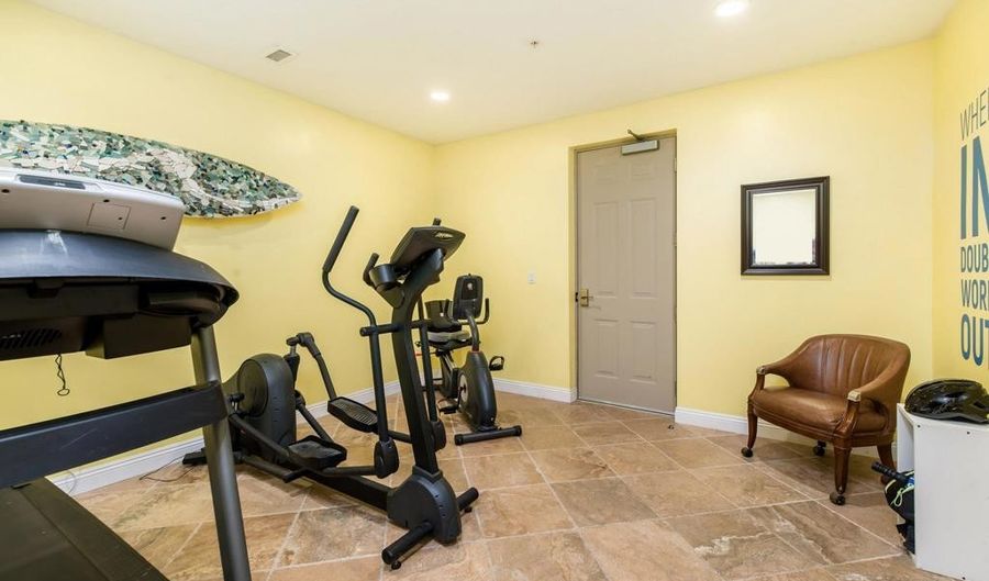 254 Date Ave, Carlsbad, CA 92008 - 3 Beds, 5 Bath