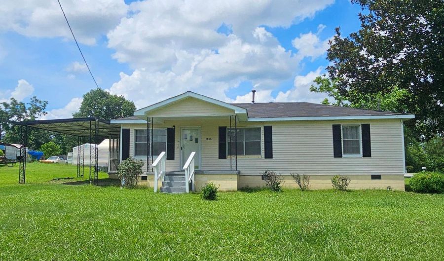 1055 Scruggs Cir, Bartow, GA 30413 - 3 Beds, 2 Bath