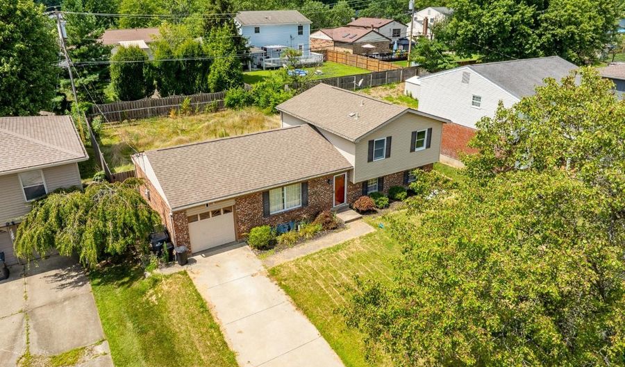 263 Clareknoll Ct, Delhi, OH 45238 - 4 Beds, 3 Bath