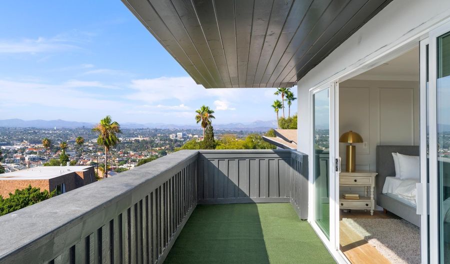 4367 Summit Dr, La Mesa, CA 91941 - 5 Beds, 4 Bath
