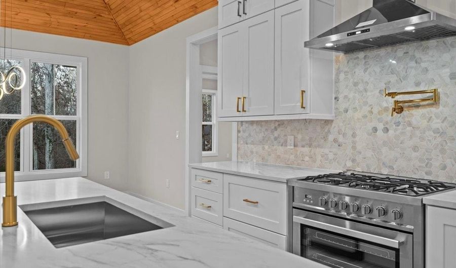 304 Of Oaks Ave, Anderson, SC 29621 - 4 Beds, 4 Bath