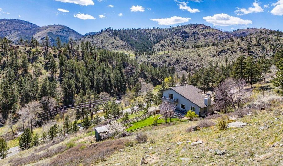 20232 Buckhorn Rd, Bellvue, CO 80512 - 3 Beds, 3 Bath