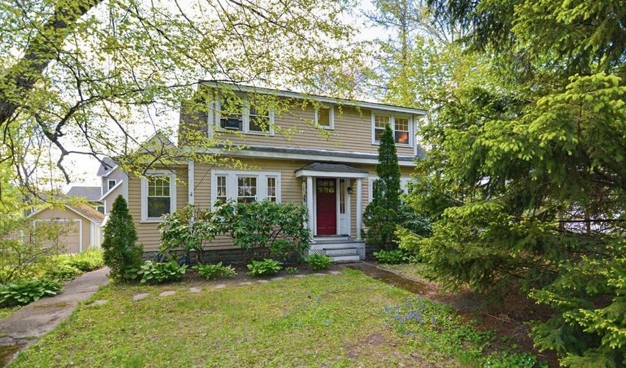 68 Main St, Acton, MA 01720 - 3 Beds, 2 Bath