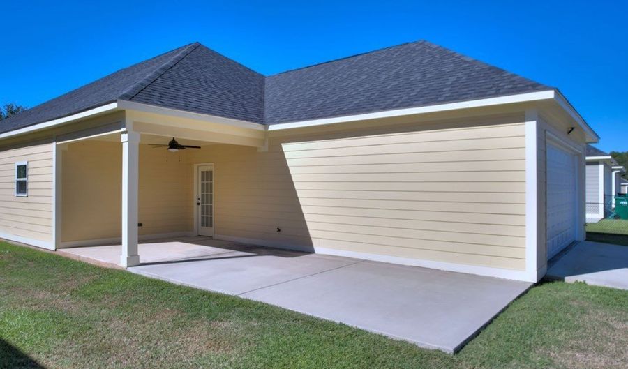 1666 ARLINGTON PARK Cir, Albany, GA 31701 - 3 Beds, 2 Bath