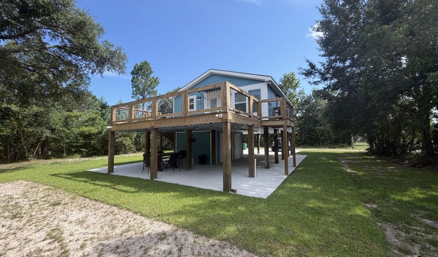 4060 Cardinal St, Bay St. Louis, MS 39520 - 2 Beds, 2 Bath