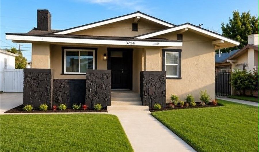 1724 W 43rd St, Los Angeles, CA 90062 - 3 Beds, 2 Bath