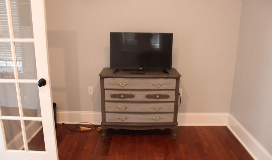 120 Cotton St, Belle Chasse, LA 70037 - 4 Beds, 3 Bath