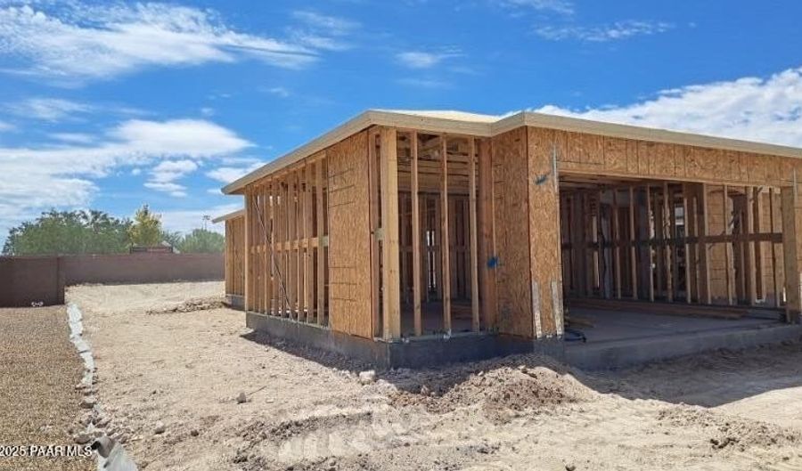1179 Helsing Rd, Chino Valley, AZ 86323 - 3 Beds, 2 Bath