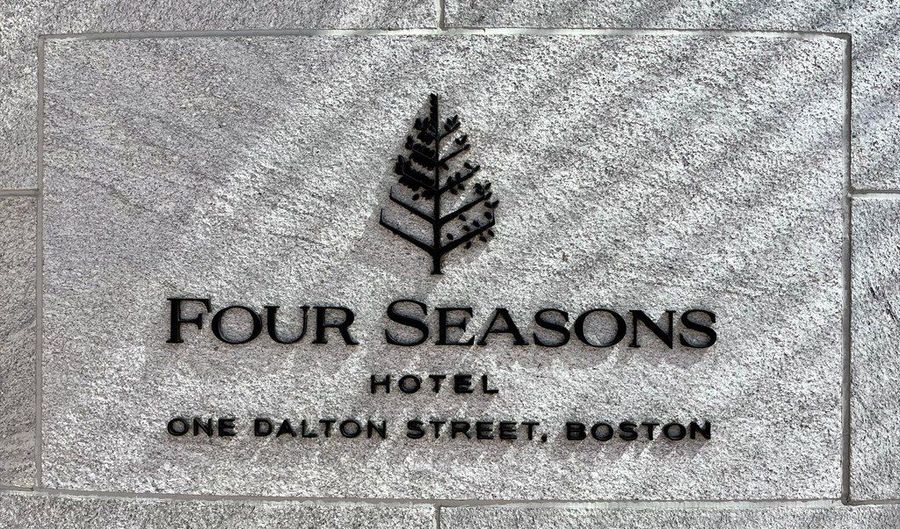 1 Dalton St 3108, Boston, MA 02115 - 2 Beds, 3 Bath
