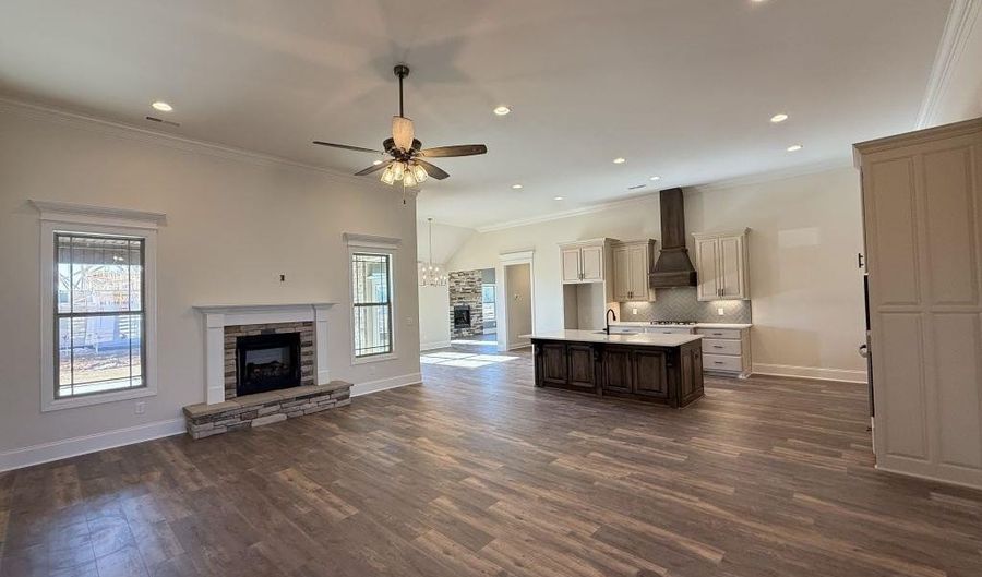 Waverly - B Evans Road, Athens, AL 35611 - 4 Beds, 3 Bath