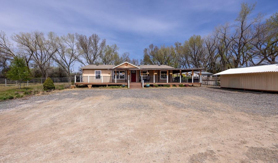 522 A N KIRBY St, Bloomfield, NM 87413 - 3 Beds, 2 Bath