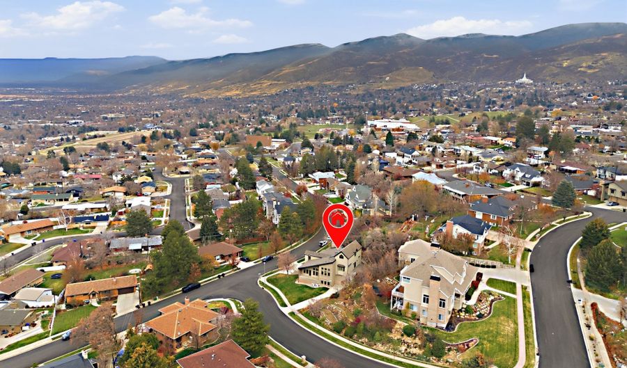 1997 S 800 E, Bountiful, UT 84010 - 4 Beds, 3 Bath