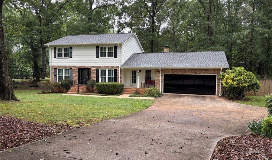 196 Avalon Dr, Athens, GA 30606 - 4 Beds, 3 Bath