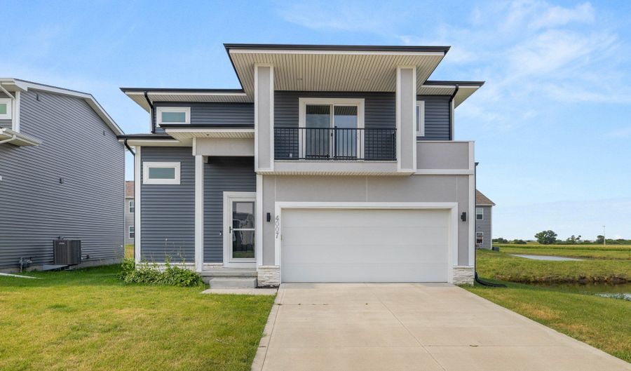 4007 NE 3rd St, Ankeny, IA 50021 - 3 Beds, 3 Bath