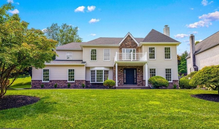 121 S COLTS NECK Way, Hockessin, DE 19707 - 5 Beds, 3 Bath