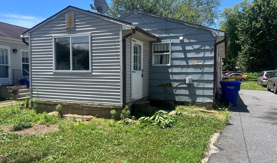 25 EAST St, Harrington, DE 19952 - 3 Beds, 1 Bath
