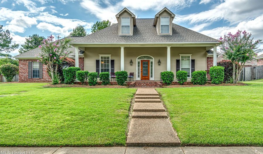 350 Edgewood Xing, Brandon, MS 39042 - 4 Beds, 3 Bath